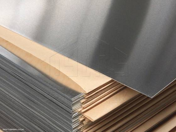 aluminum sheet interleaved with paper