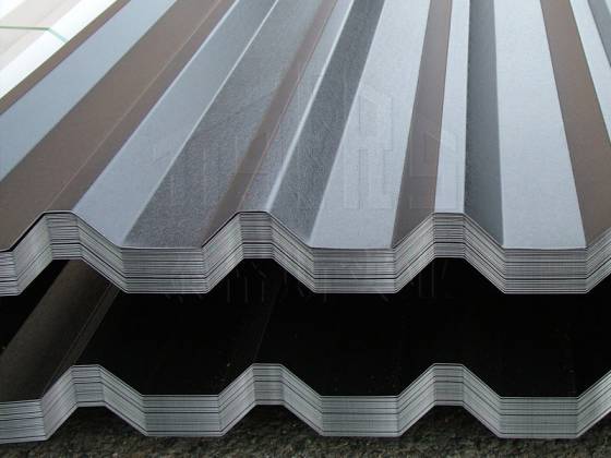 Corrugated roofing aluminium sheets