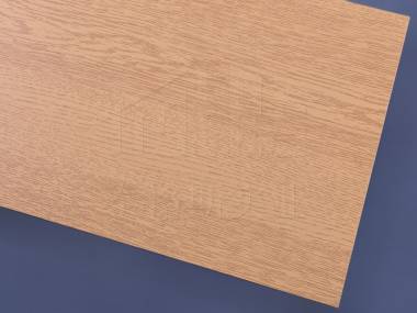 Light wood grain aluminum veneer