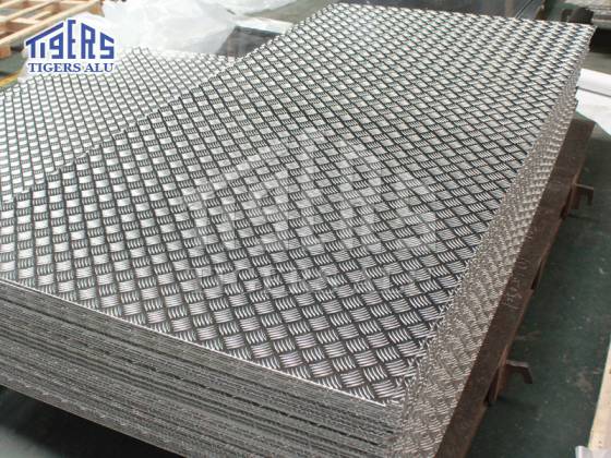5 bar aluminum checker plate aluminum tread plate sheet 4x8