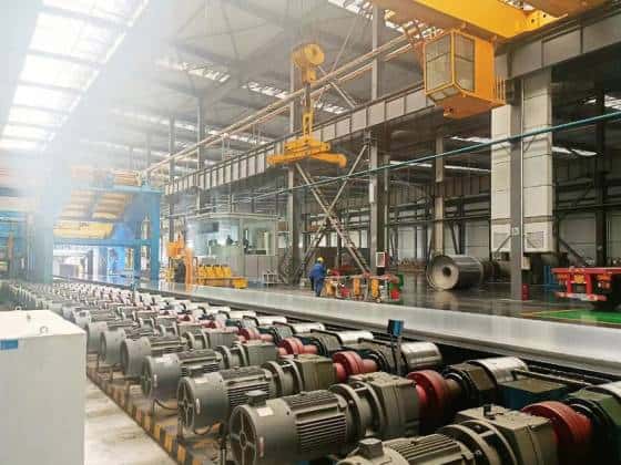 Aluminum coil hot rolling mill