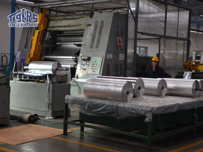 aluminum foil jumbo roll production